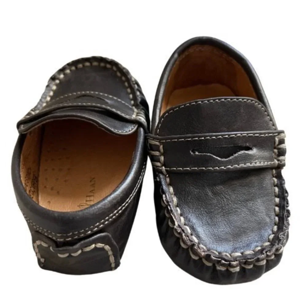 Cole Haan Mini Moc Stich - Size 3